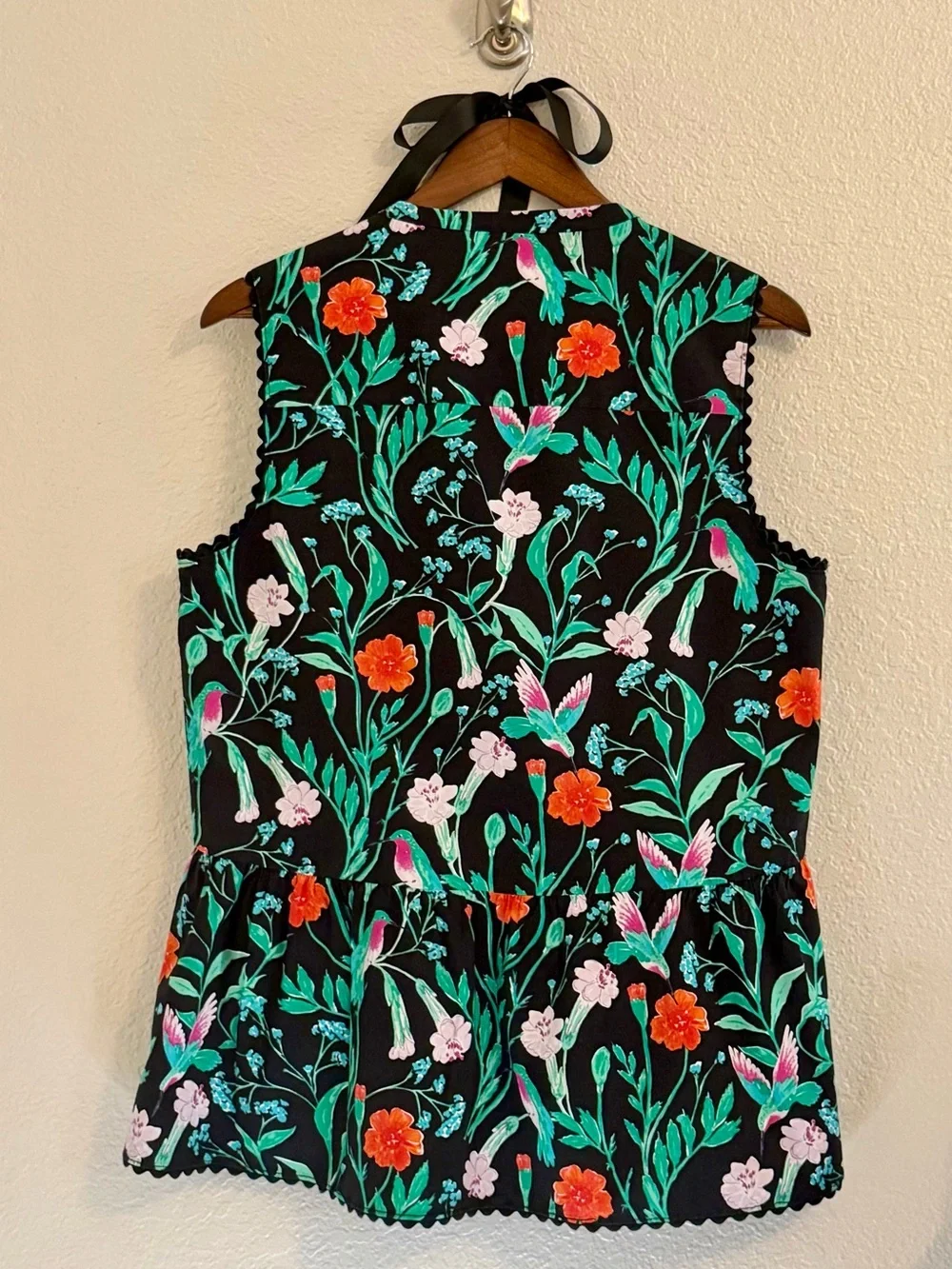 Kate Spade Hummingbird Sleeveless Peplum Blouse Medium